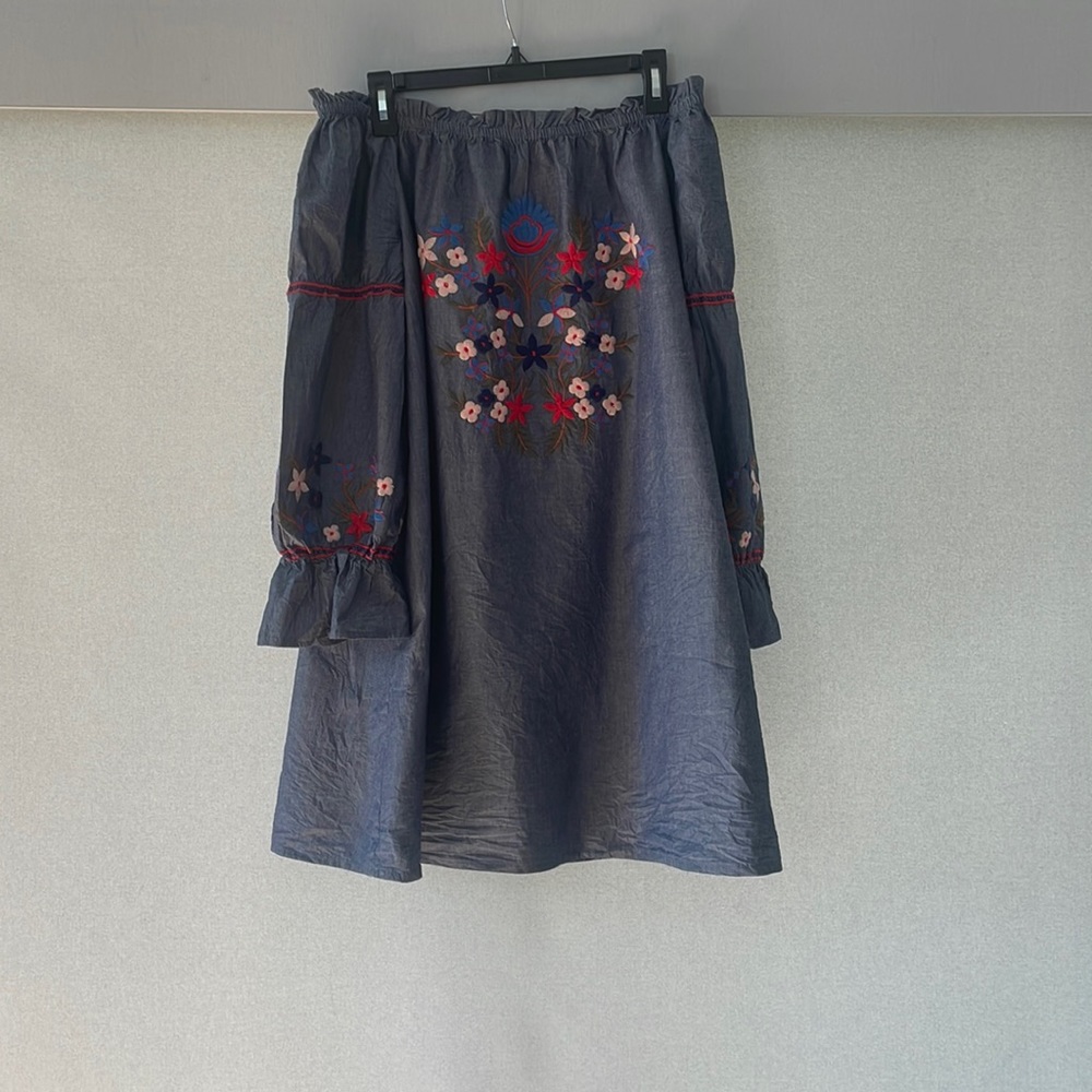 Blue max studio off shoulder mini dress with floral pattern